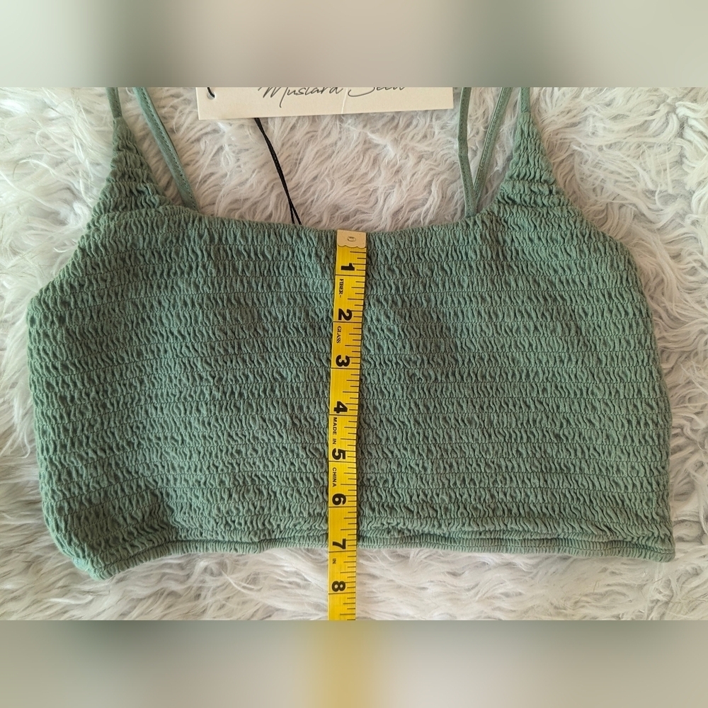 NWT Mustard Seed Cropped Smocked Top Size Large Green/Women - Picture 14 of 16